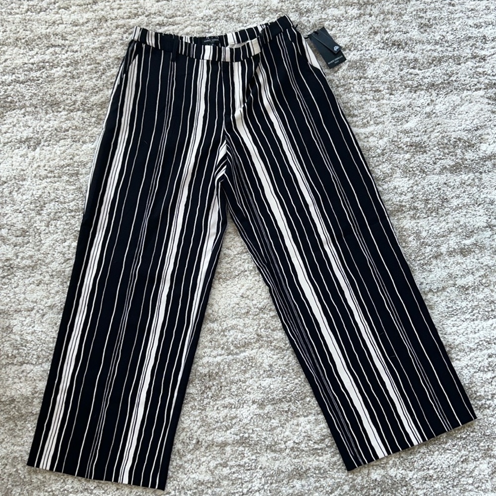 Mario Serrani ladies pants Size 12 NWT